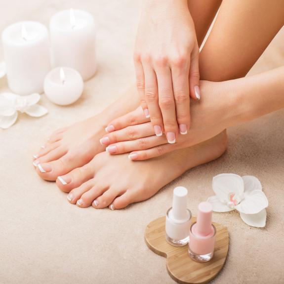 Individual Refresh Pedicure with Gel